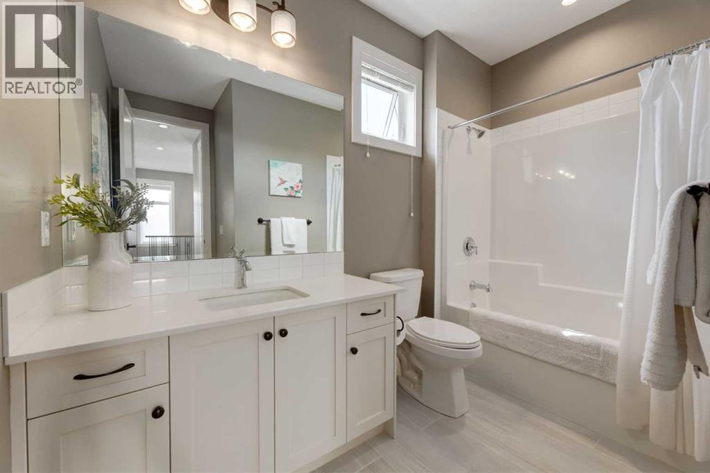 428 21 Avenue Northeast - Photo 19