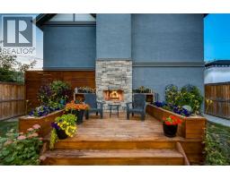 428 21 Avenue NE - photo 49