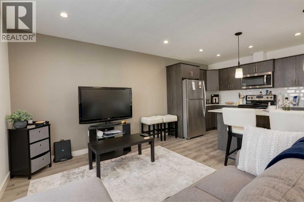 428 21 Avenue Northeast - Photo 43
