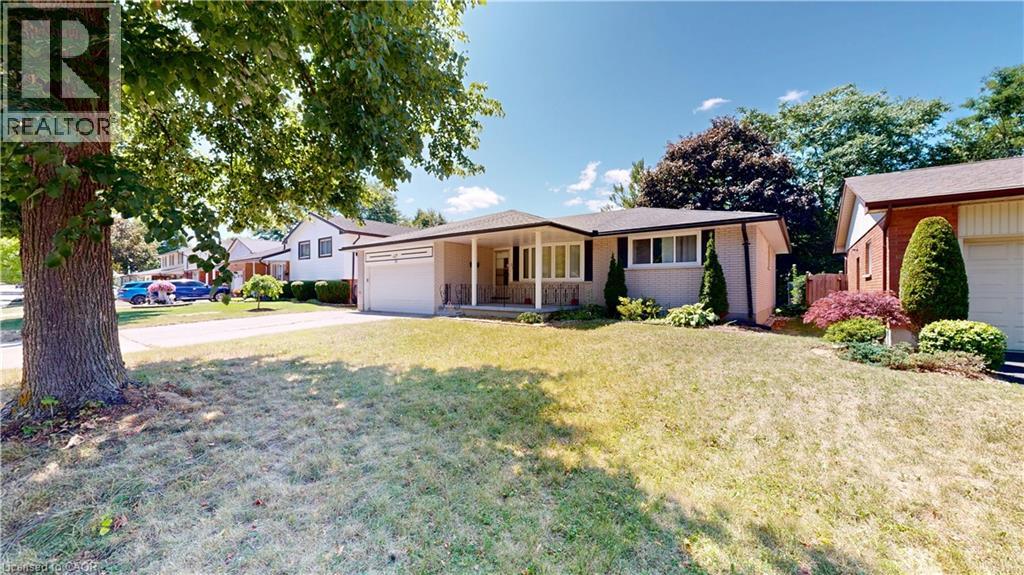 31 APPLEWOOD Lane - Image 3
