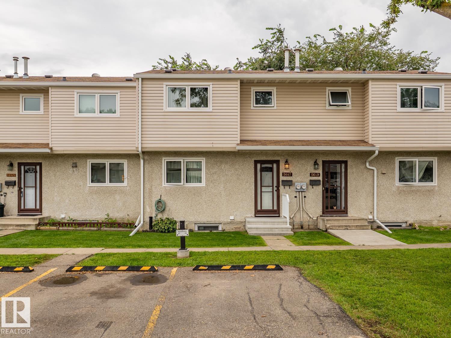 5647 137 AV NW - 1