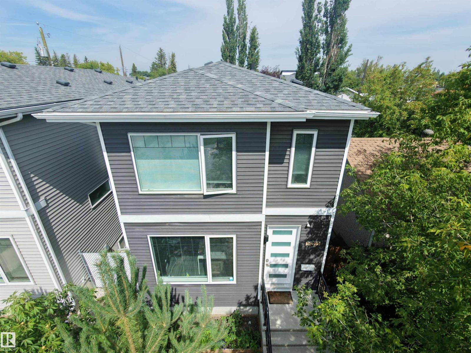 15212 98 AV NW - 1