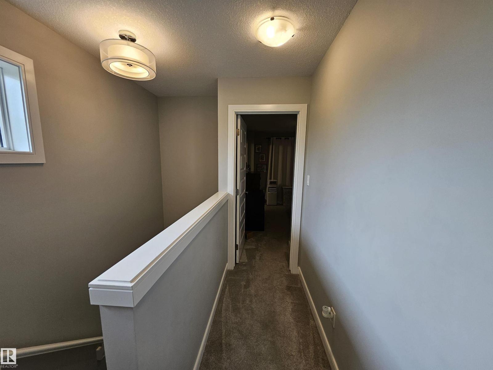 15212 98 Avenue NW - Photo 31