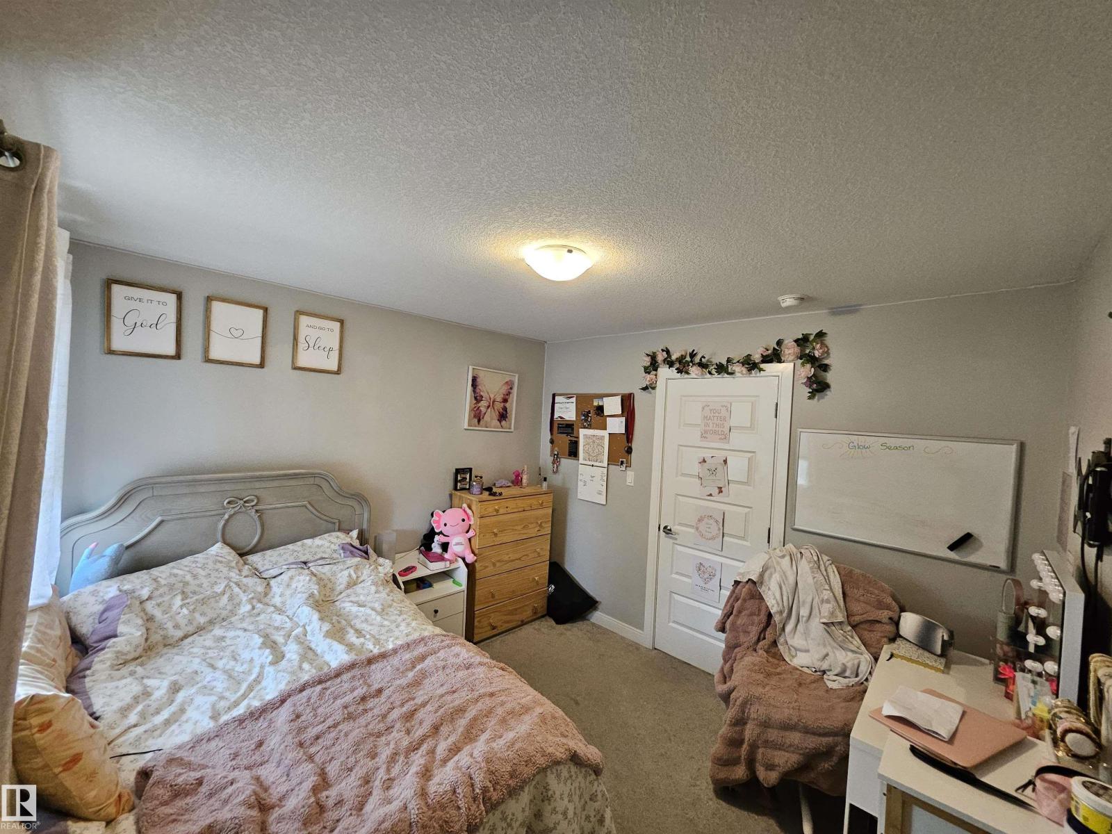 15212 98 AV NW - 40