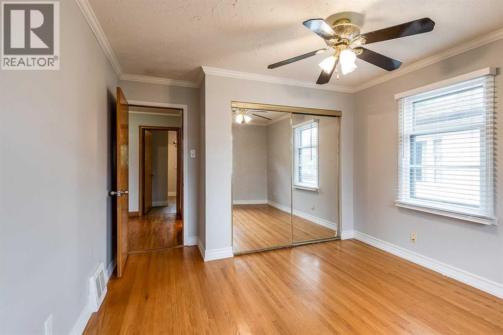 337 4 Street SW - 12
