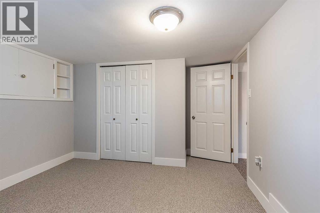 337 4 Street SW - Image 28