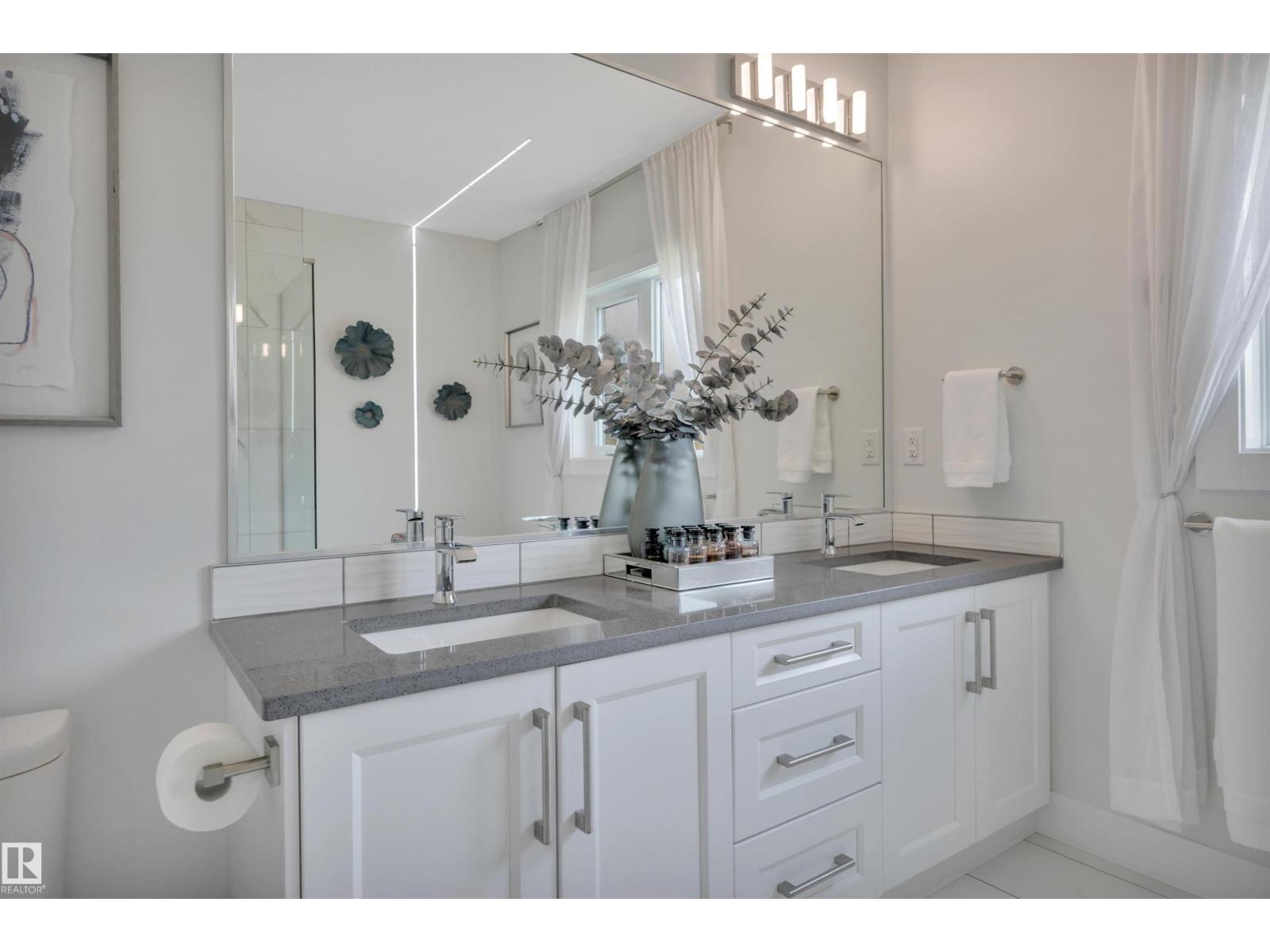 #190 50450 RGE RD 222 - 29