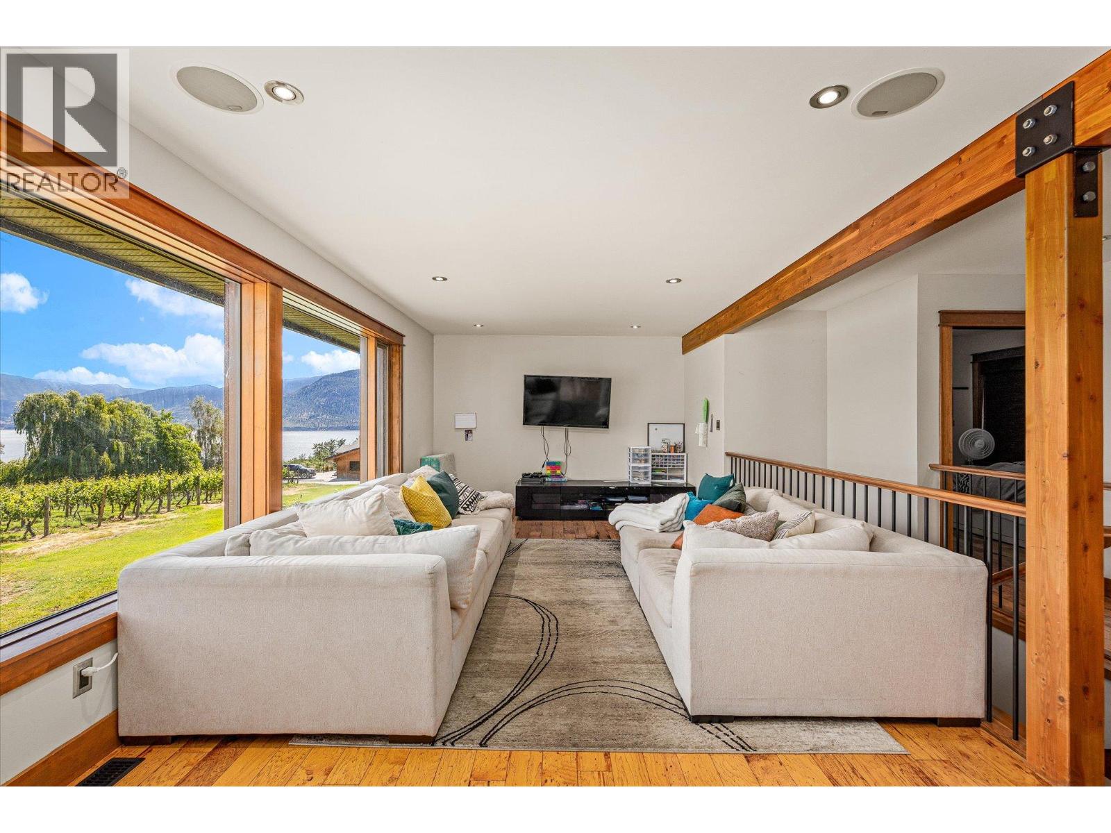 1055 Pearson Road - 71