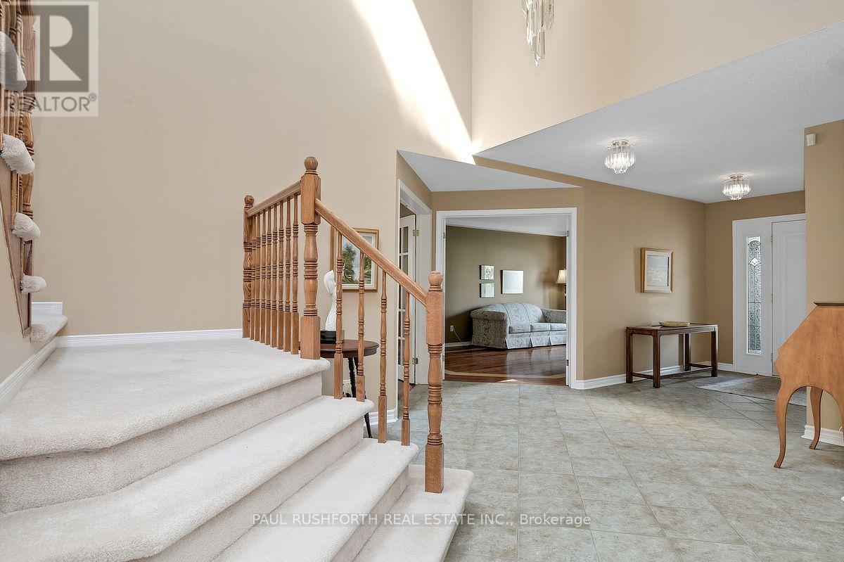 4 Bed, 4 Bath House for Sale in Ottawa – 6192 RAVINE WAY, Ottawa – MLS# X13676964 - Image 6