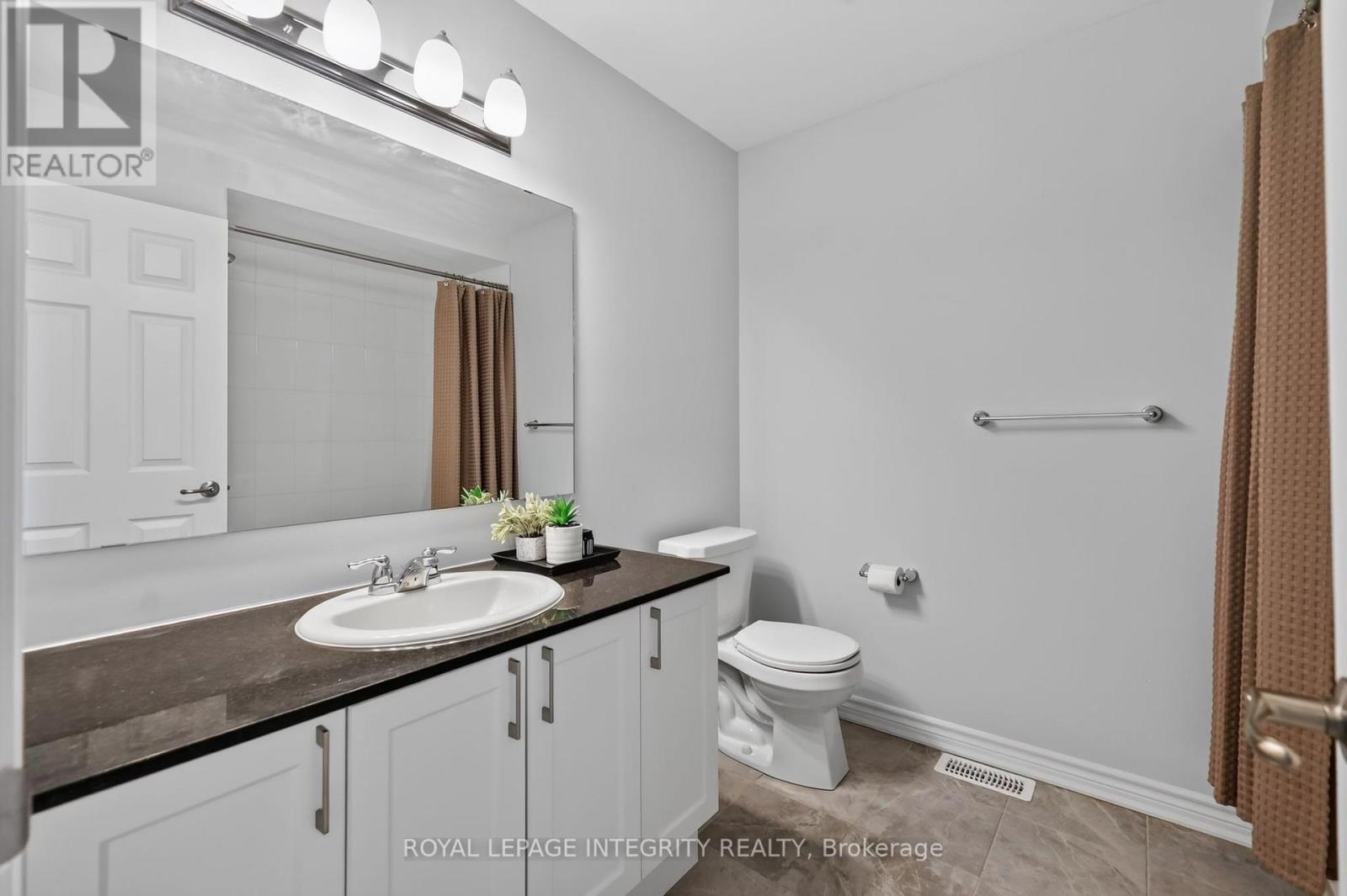 3 Bed, 3 Bath House for Rent in Ottawa – 129 UMBRA PLACE, Ottawa – MLS# X13676970 - Image 32