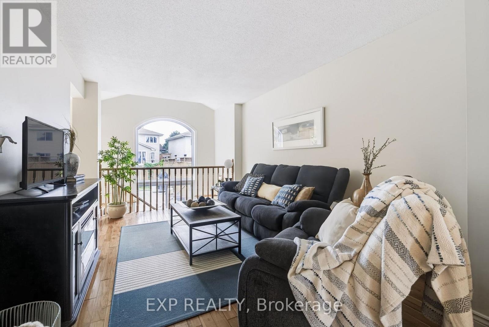 110 CEDAROCK DRIVE - 10