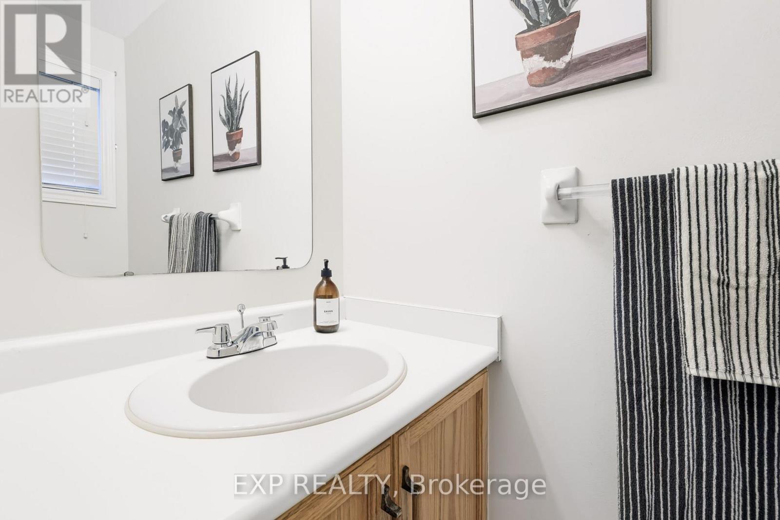 110 CEDAROCK DRIVE - 20