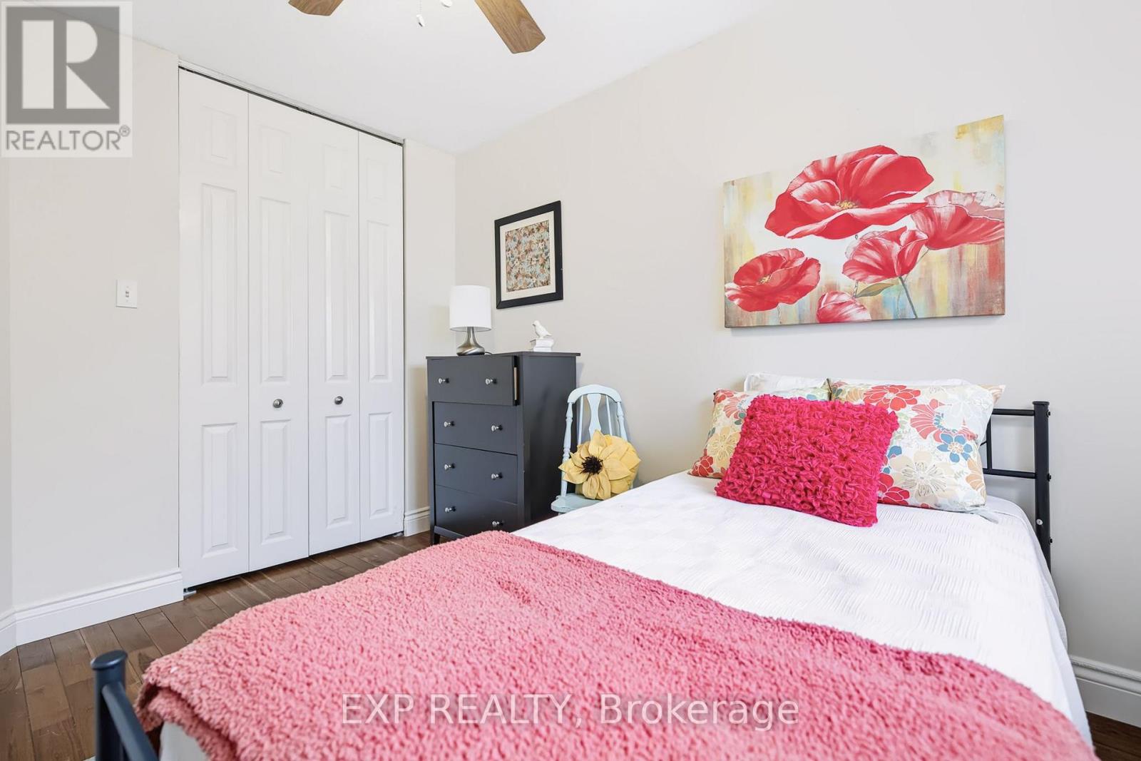 110 CEDAROCK DRIVE - 33