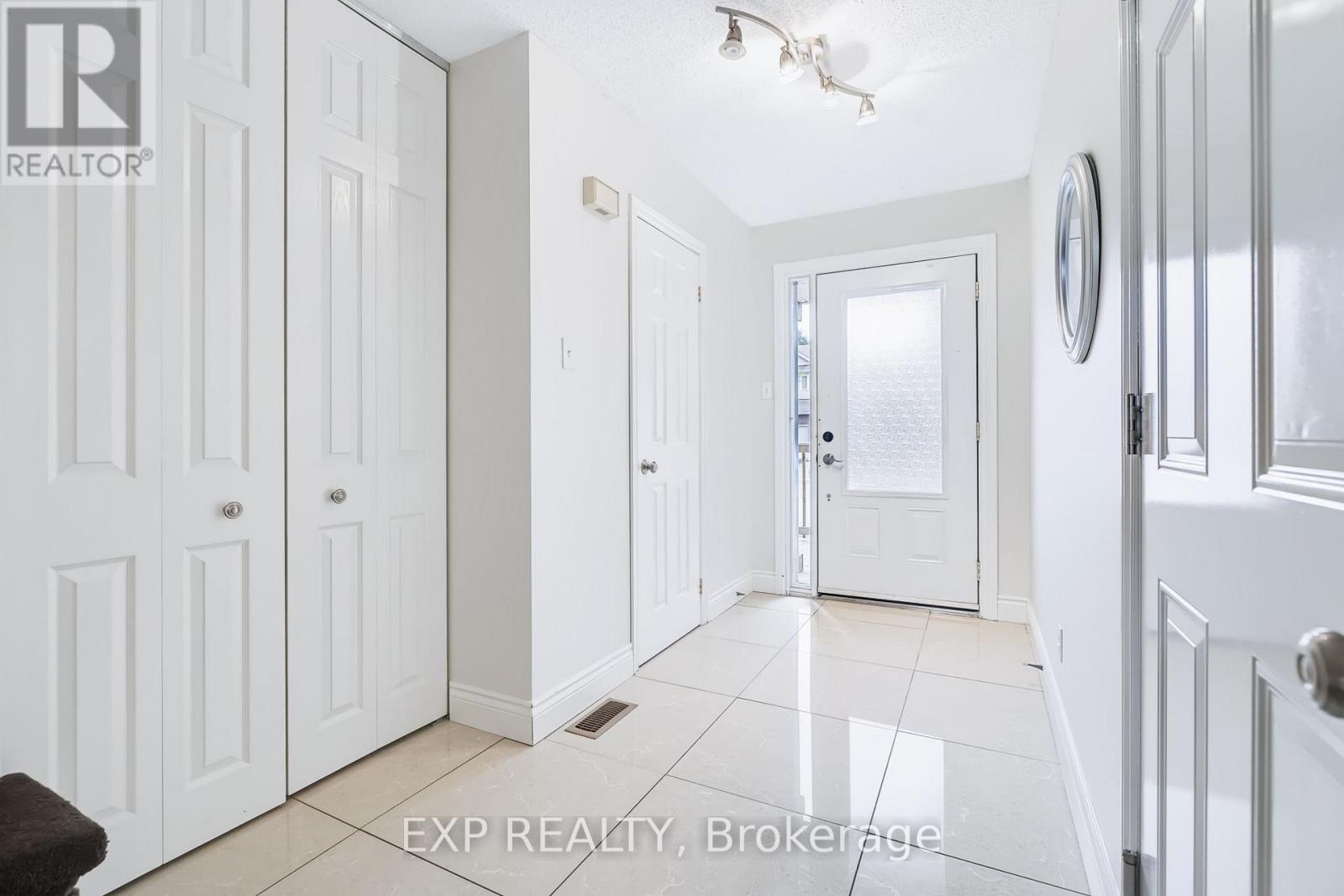 110 CEDAROCK DRIVE - 4