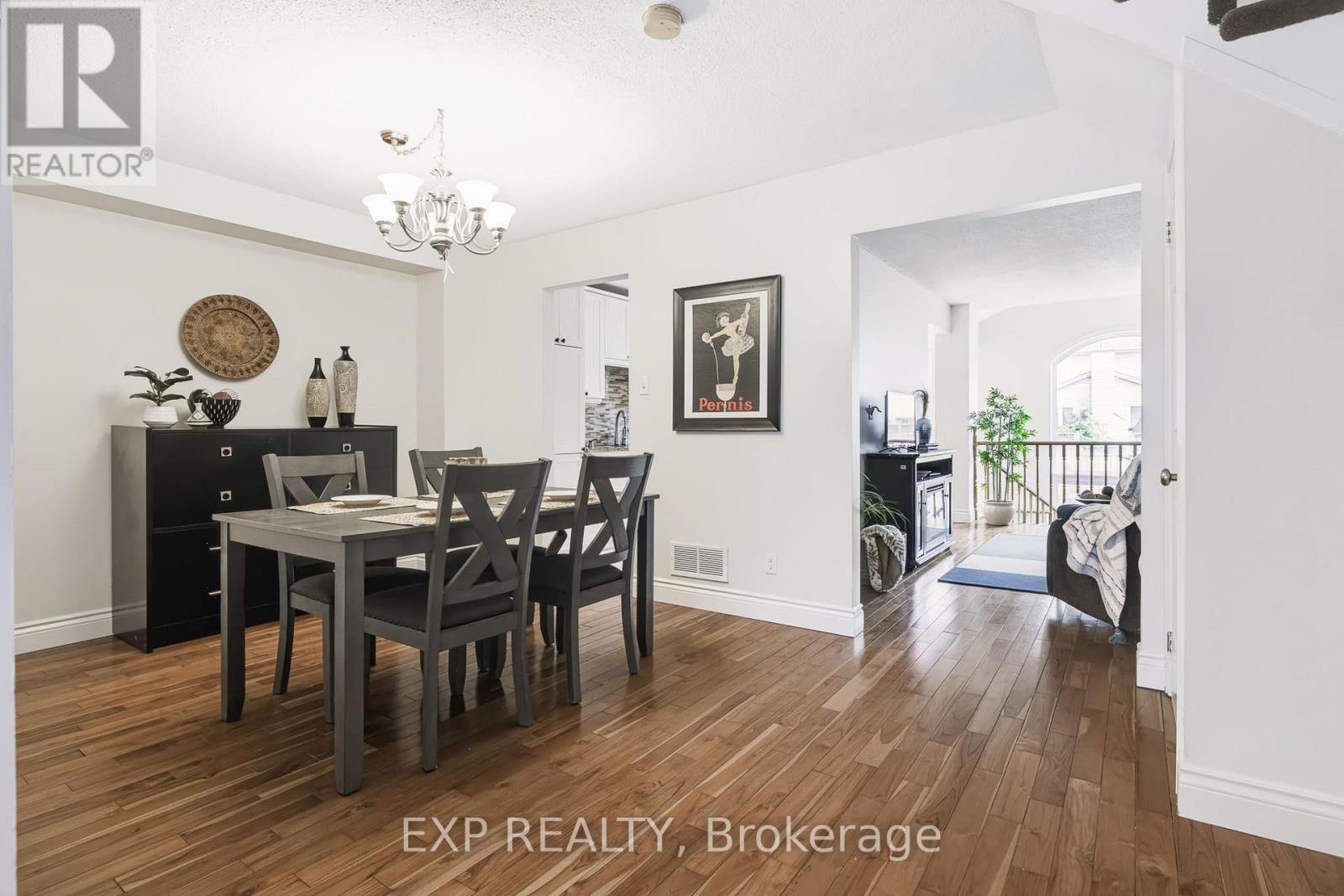 110 CEDAROCK DRIVE - 5