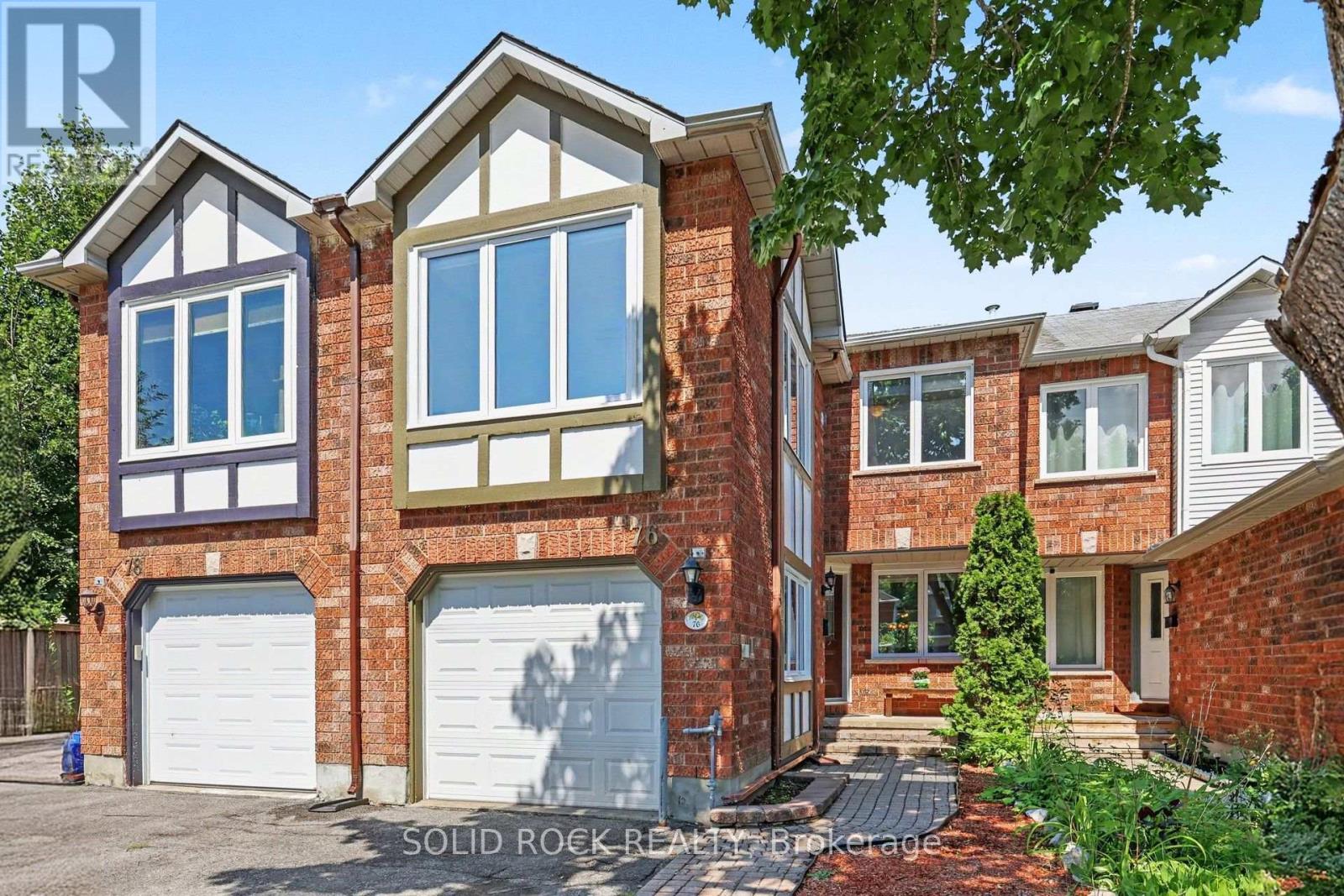 76 GRENADIER WAY - 1