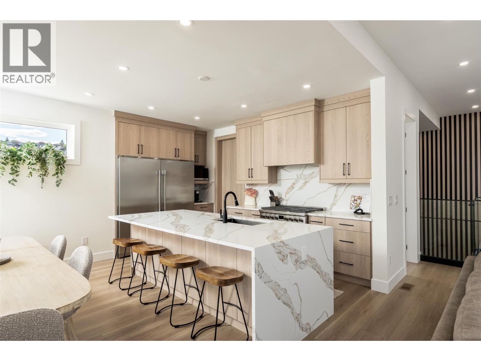 1425 Menu Road - 8