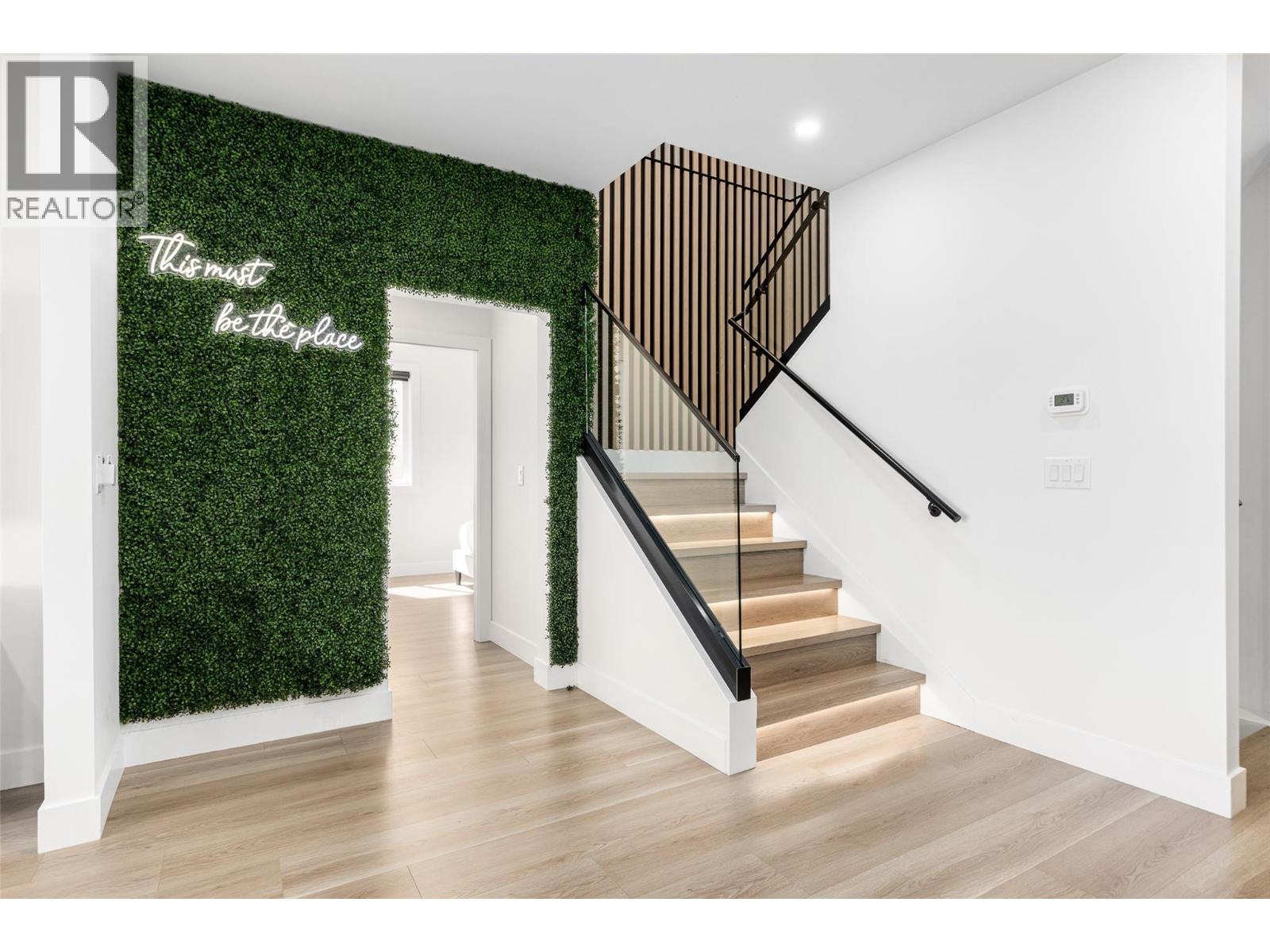 1425 Menu Road - Image 33