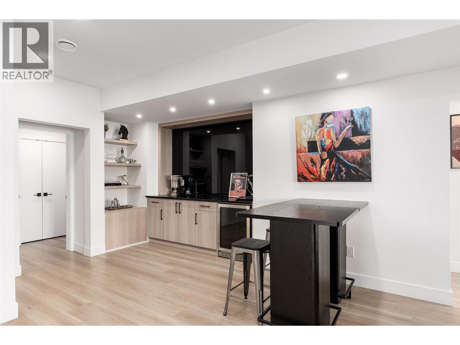 1425 Menu Road - Image 36