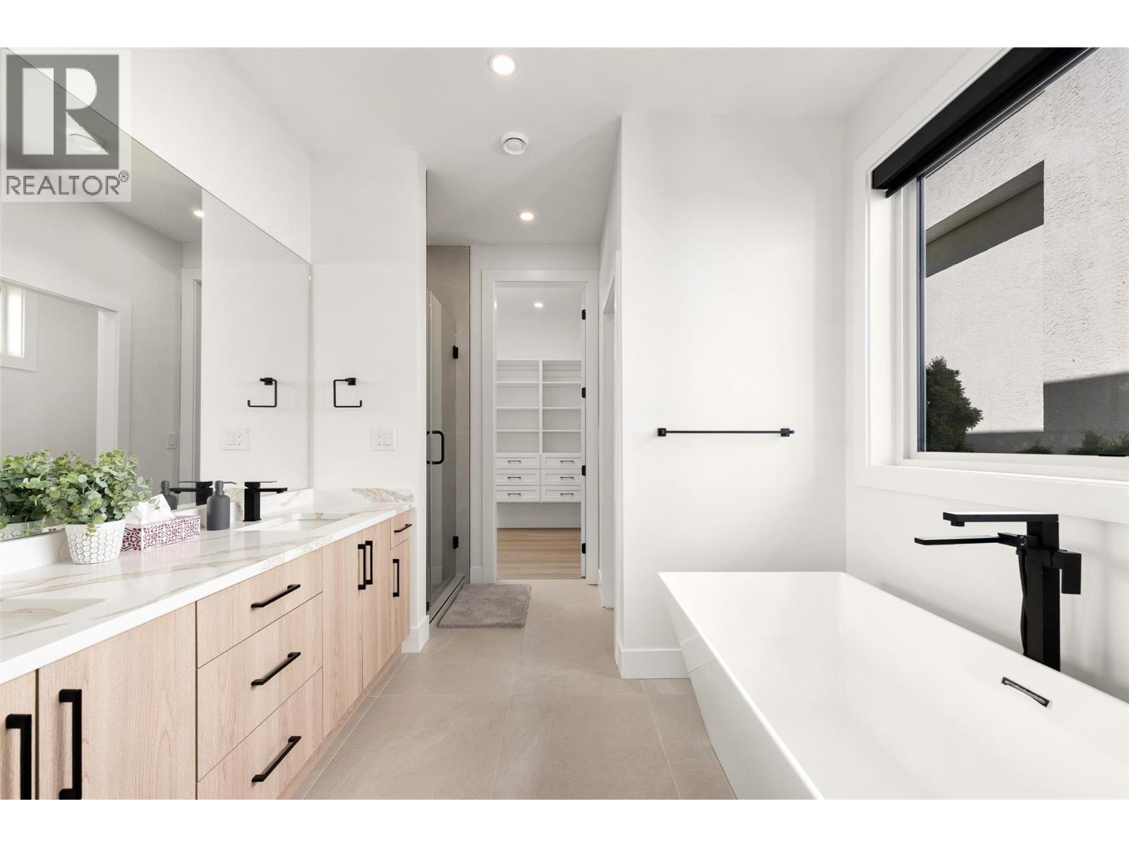 1425 Menu Road - Image 42