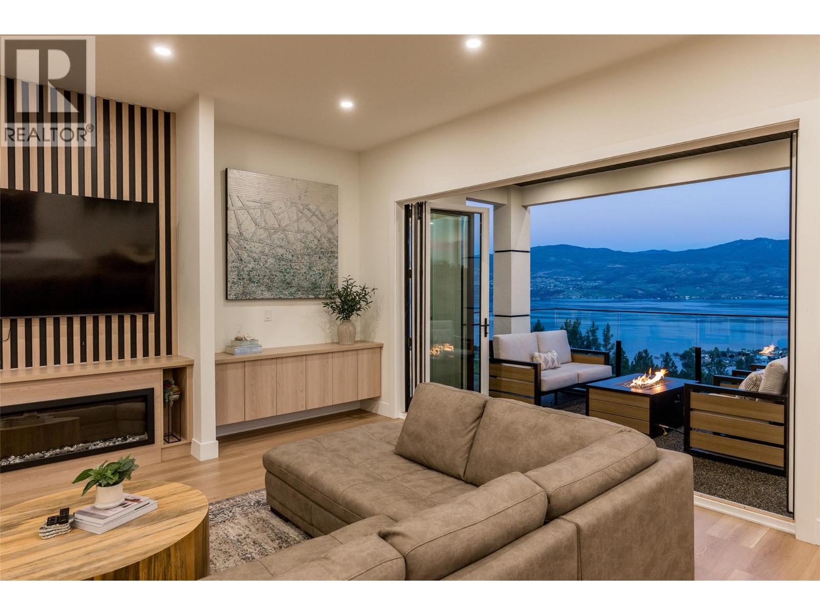 1425 Menu Road - 59