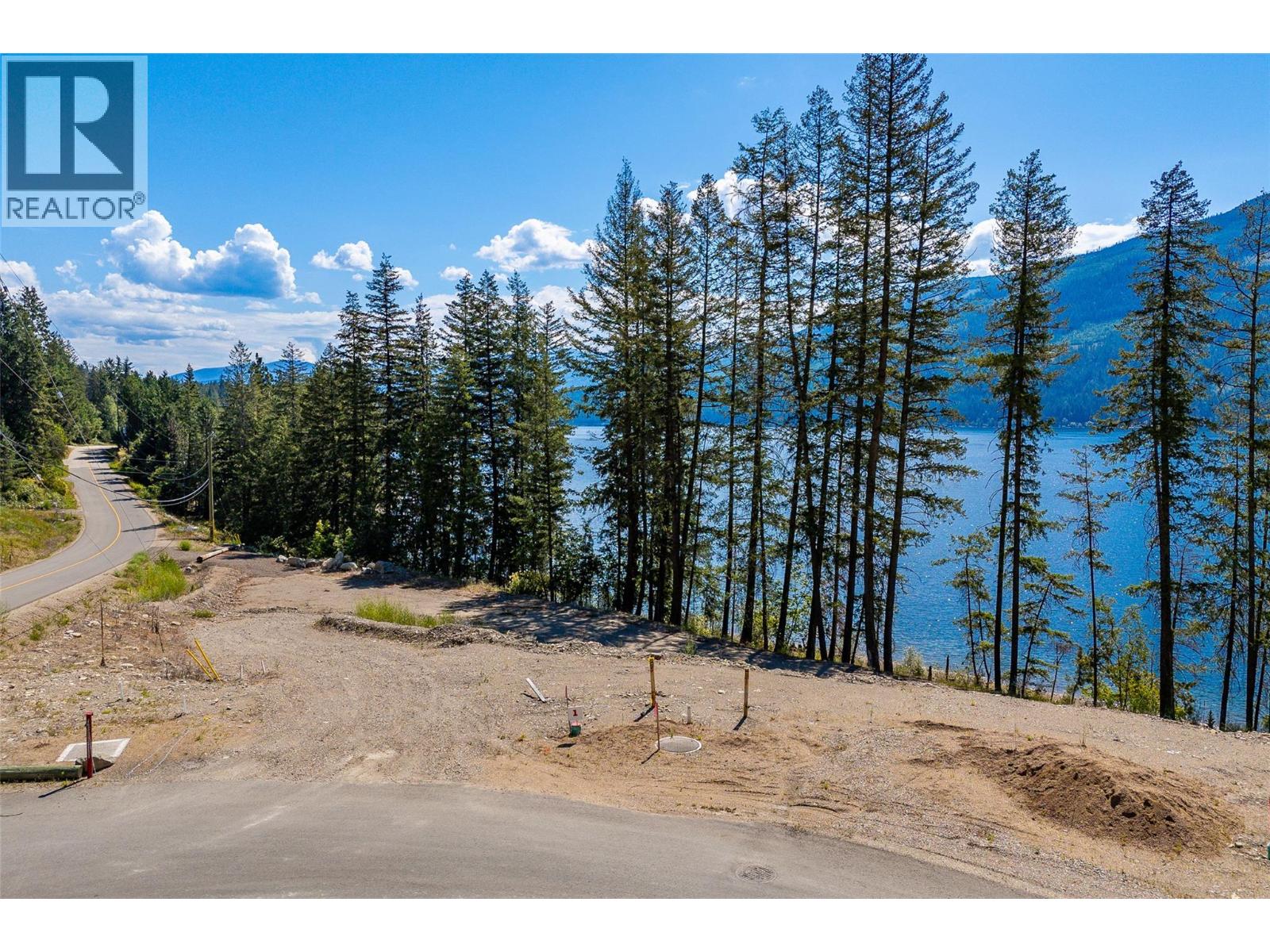 4990 Sunnybrae-Canoe Point Road Unit# 1, Tappen