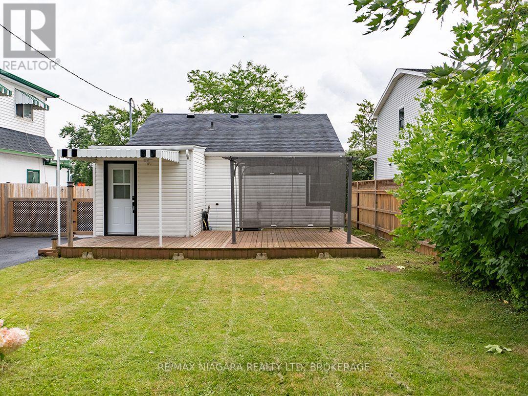406 DIEPPE STREET - 22