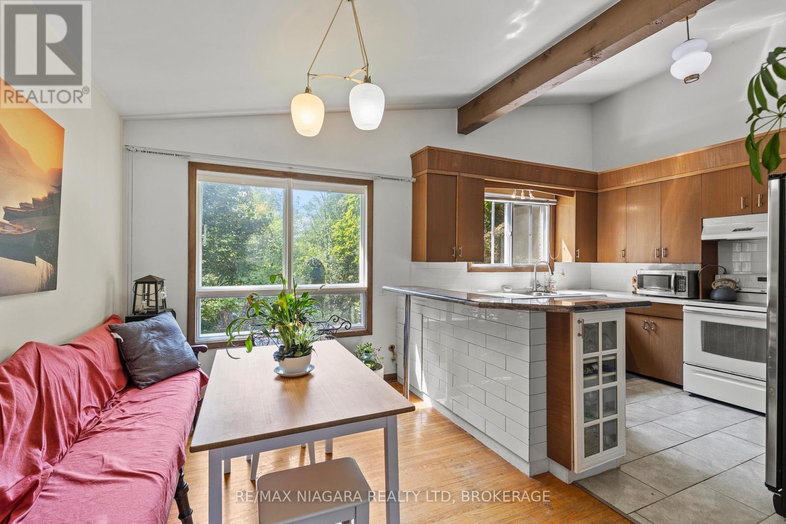 8 CULLEN DRIVE - 10