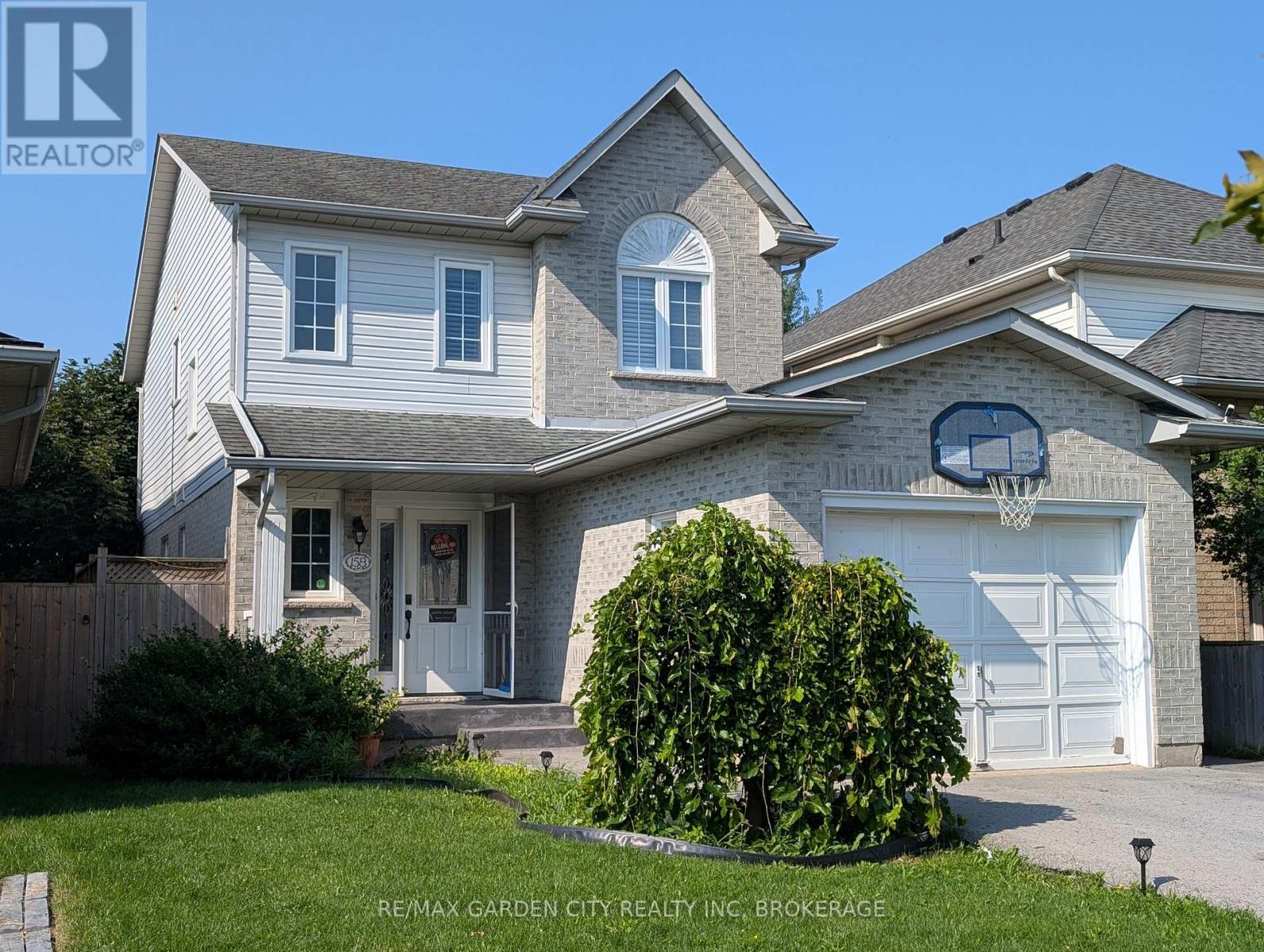 158 SUMMERS DRIVE - 1