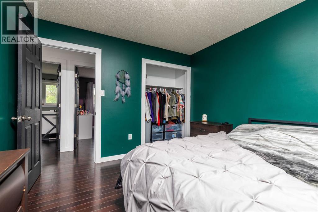 5411 28 Street - Image 17