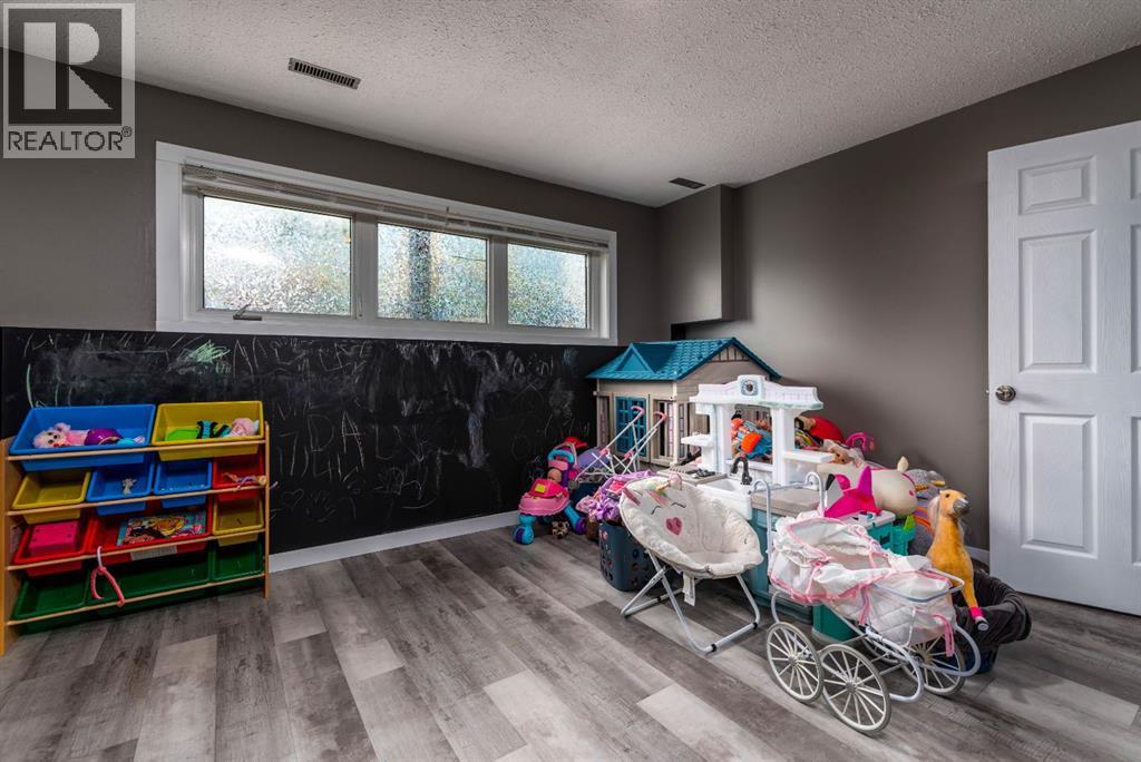 5411 28 Street - Image 19