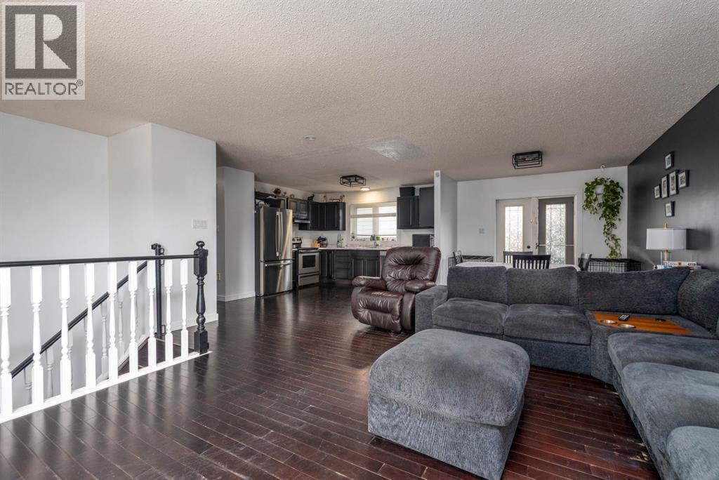 5411 28 Street - Image 5