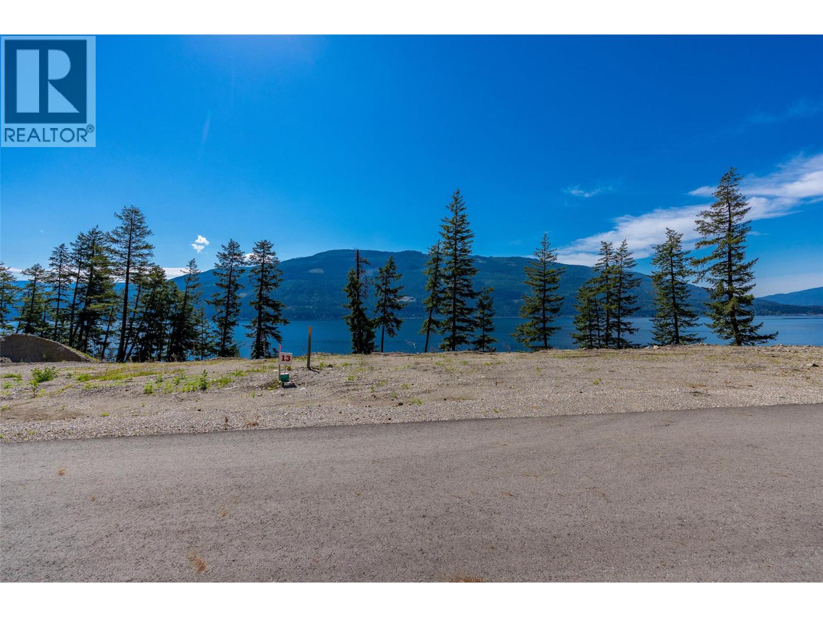 4990 Sunnybrae-Canoe Point Road Unit# 13, Tappen