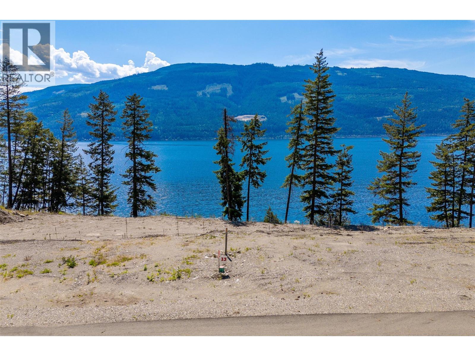 4990 Sunnybrae-Canoe Point Road Unit# 13, Tappen