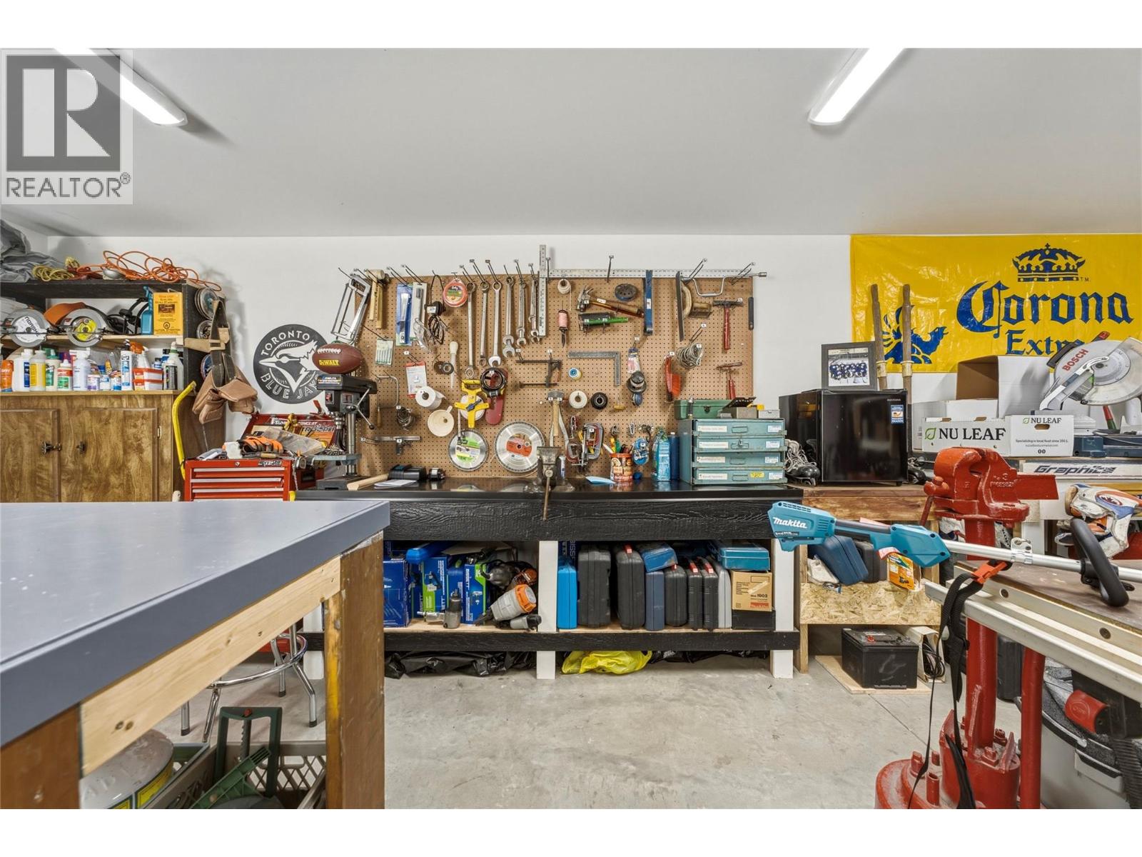 #8 3820 20 Street NE - 80
