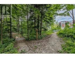 501 - 300 Essa Road, Barrie, ON L9J0B9 Photo 18