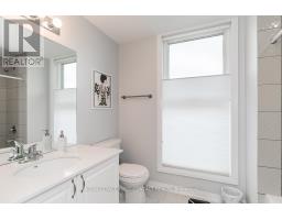 501 - 300 Essa Road, Barrie, ON L9J0B9 Photo 9