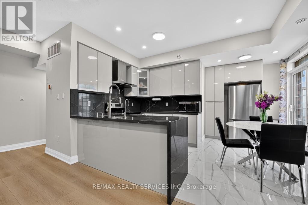 #15 180 HOWDEN BOULEVARD - 15