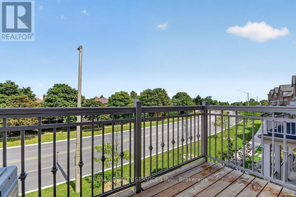 #15 180 HOWDEN BOULEVARD - 20