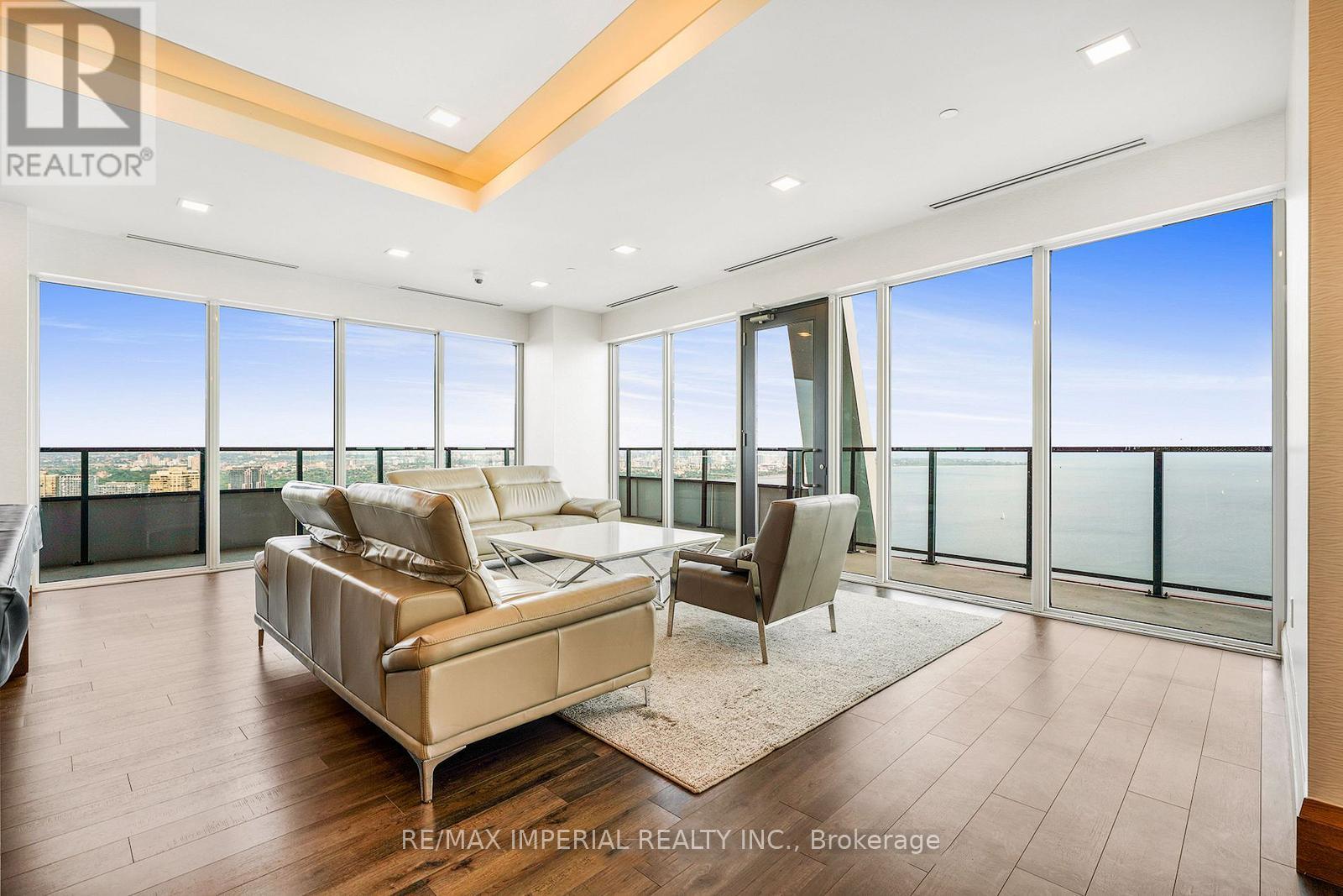 #2007 20 SHORE BREEZE DRIVE - Image 37
