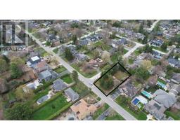 394 Maplehurst Avenue, Oakville, ON L6L4Y6 Photo 6