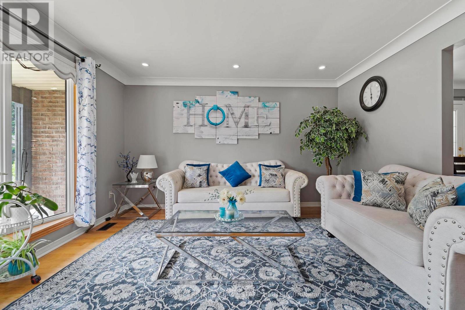 9925 HOLLY CRESCENT - Image 10