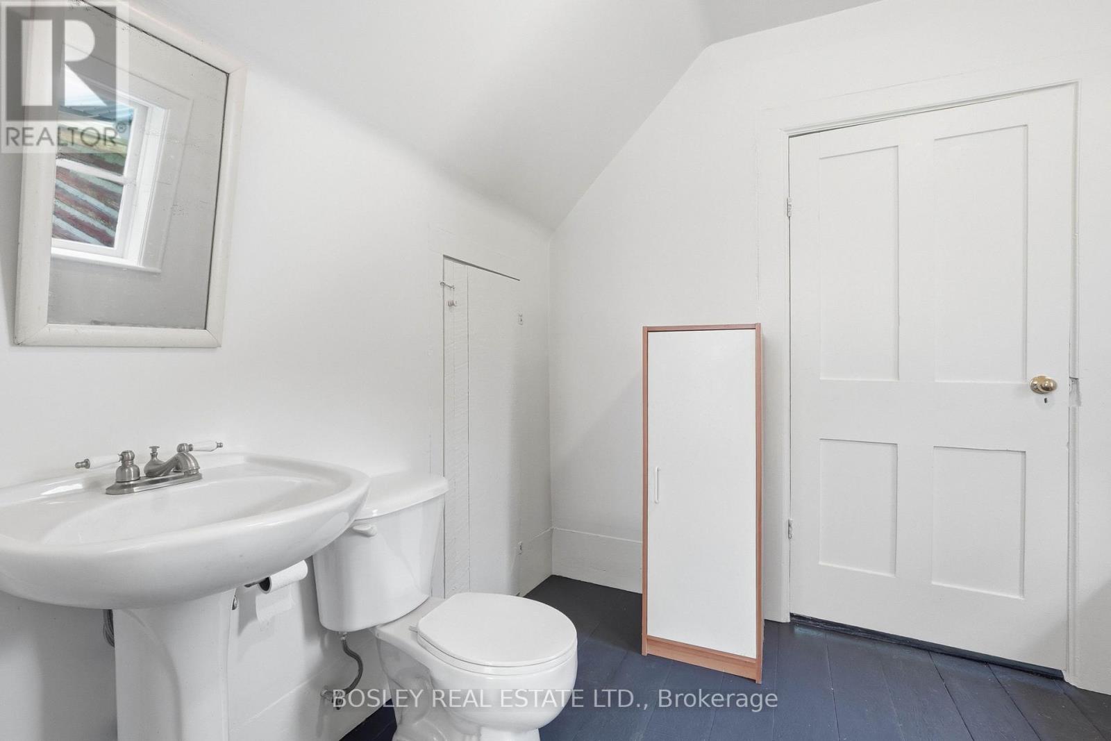 11 BUTTERMILK LANE - Image 21