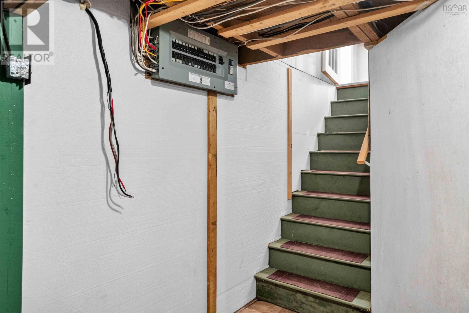 Property 21 of 36 of 4580 West Dalhousie Road