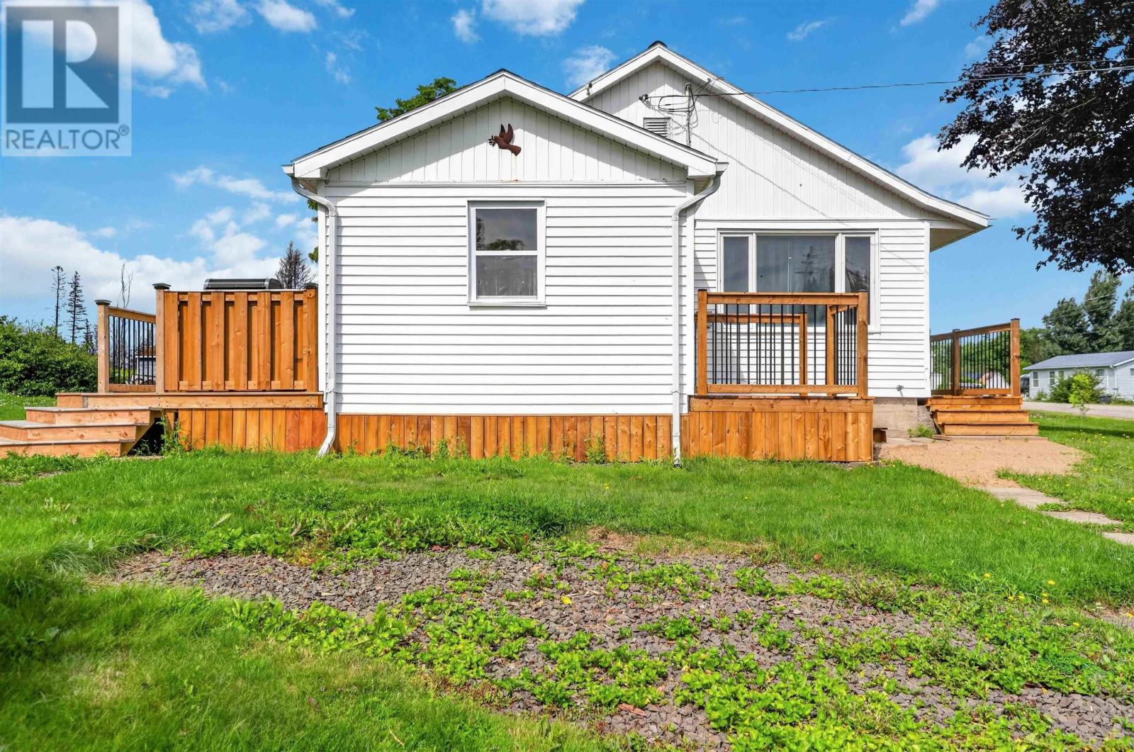 Property 27 of 36 of 4580 West Dalhousie Road