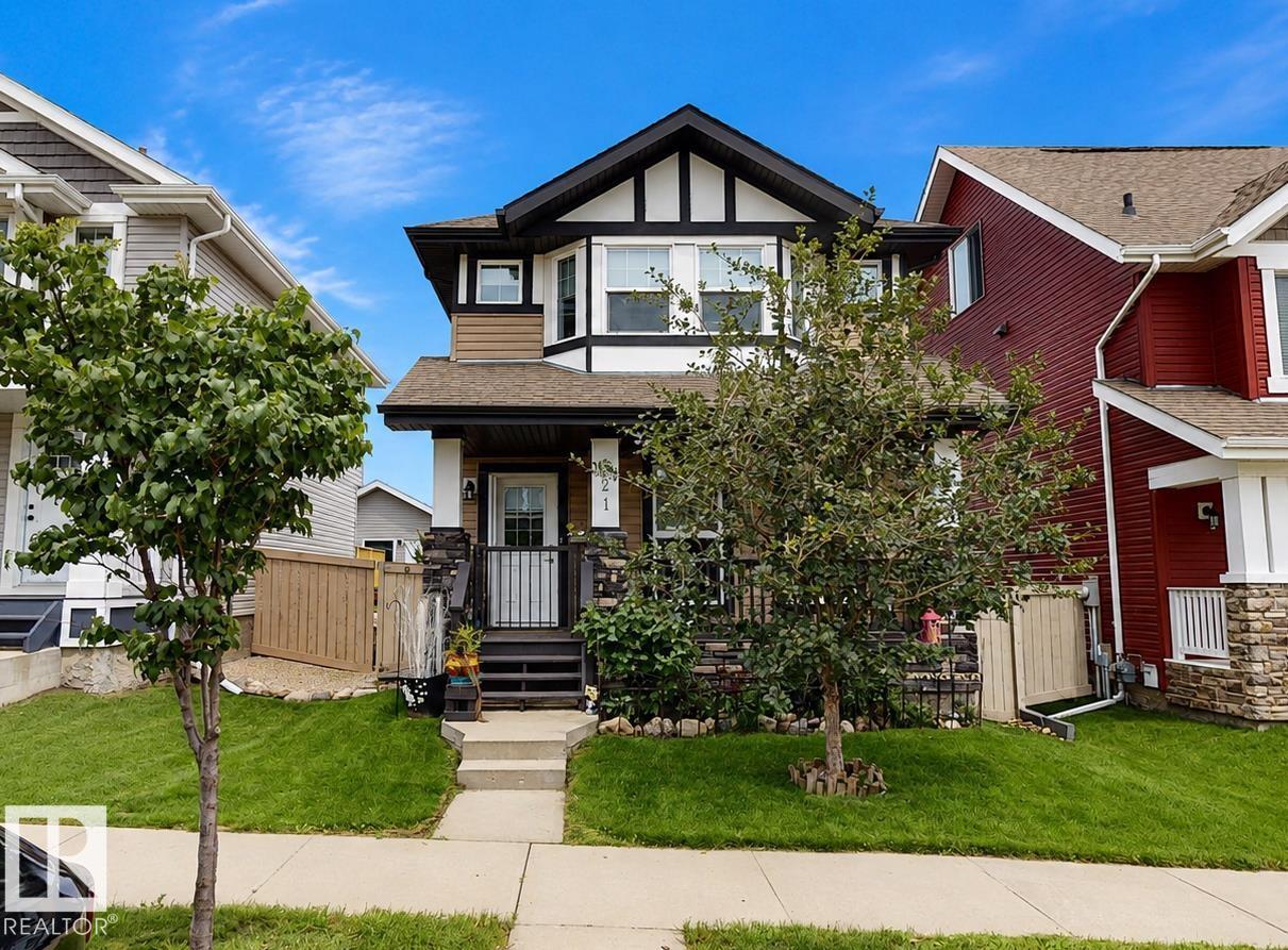 821 36A AV NW - 1