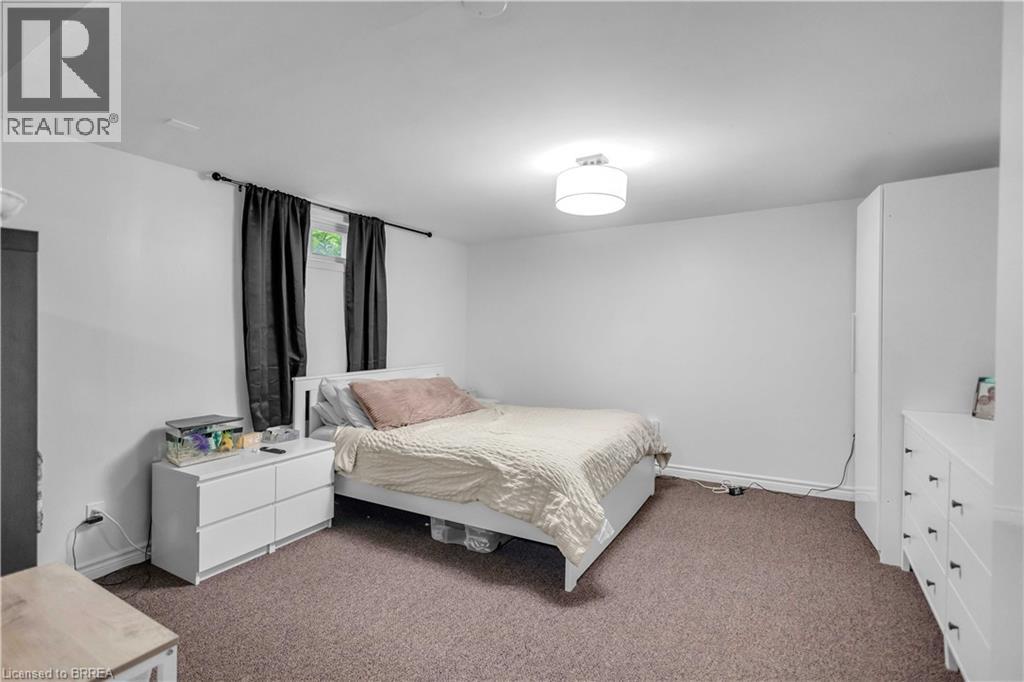 26 PENNY Lane - 29