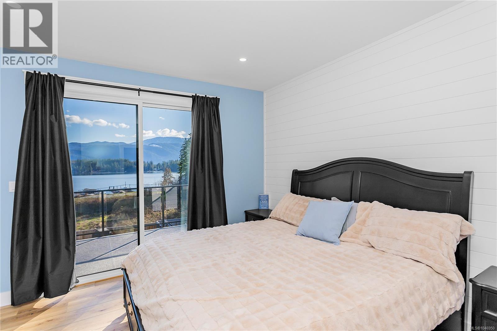 10408 Marina Vista Dr, Port Alberni