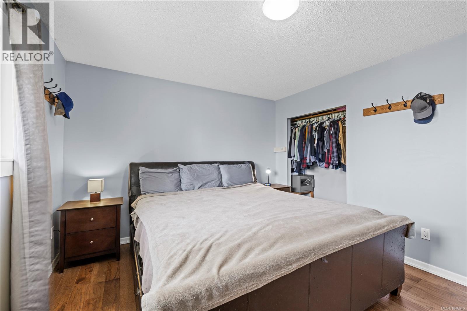 16 Jenkins Pl - Image 24