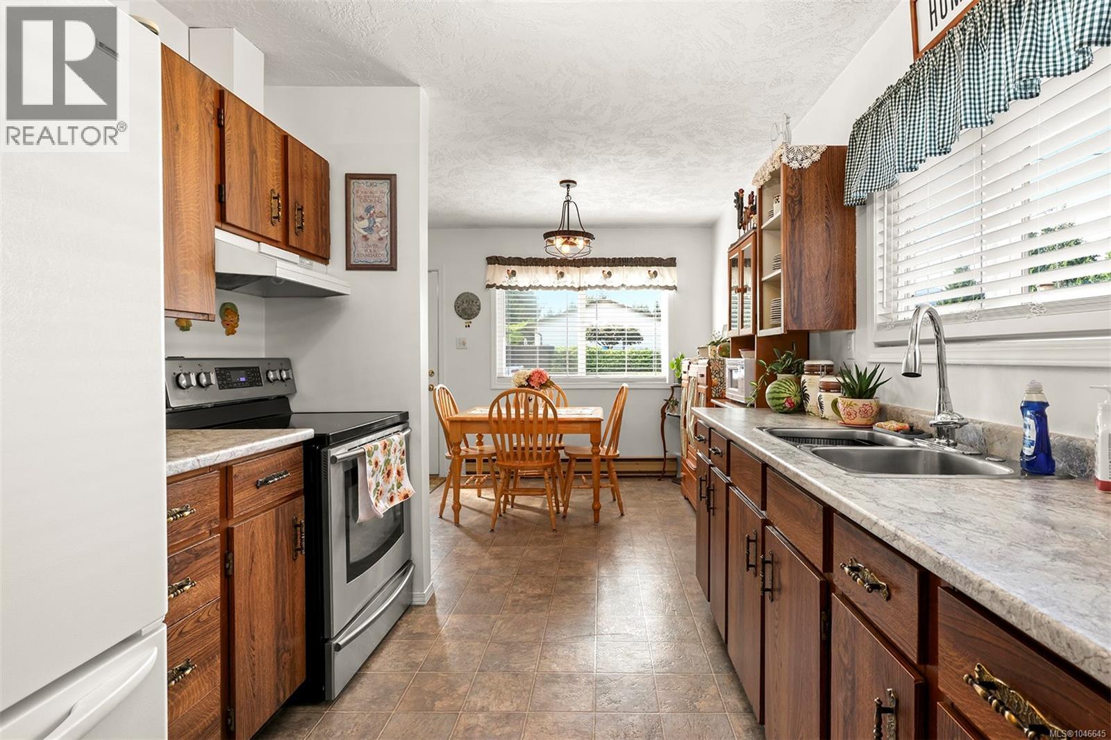 2598 Willard Ave - 14